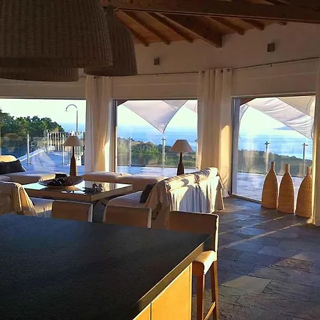 Tatil Evi Ajaccio Sleeps 20