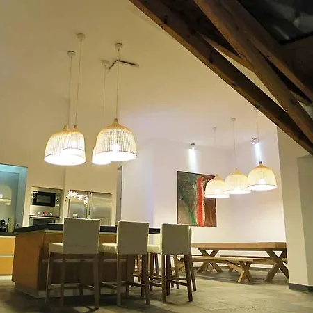 Tatil Evi Ajaccio Sleeps 20