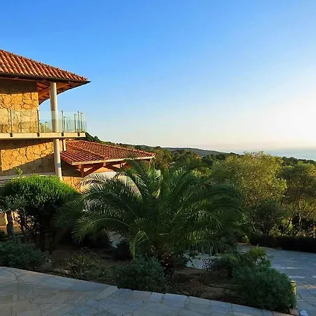 בית נופש Ajaccio Sleeps 20 *